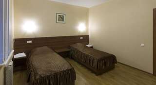 Мотели ООО Кросс Мотель  Дзержинск Стандартный двухместный номер с 2 отдельными кроватями-7